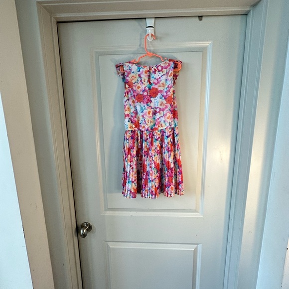Children’s Place Floral pleated Ruffle Sleeves Dress, size 8 - Picture 5 of 5